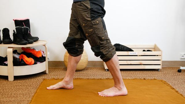 Alaselkäkipu - apua parantamalla lonkan ja nilkan liikkuvuutta