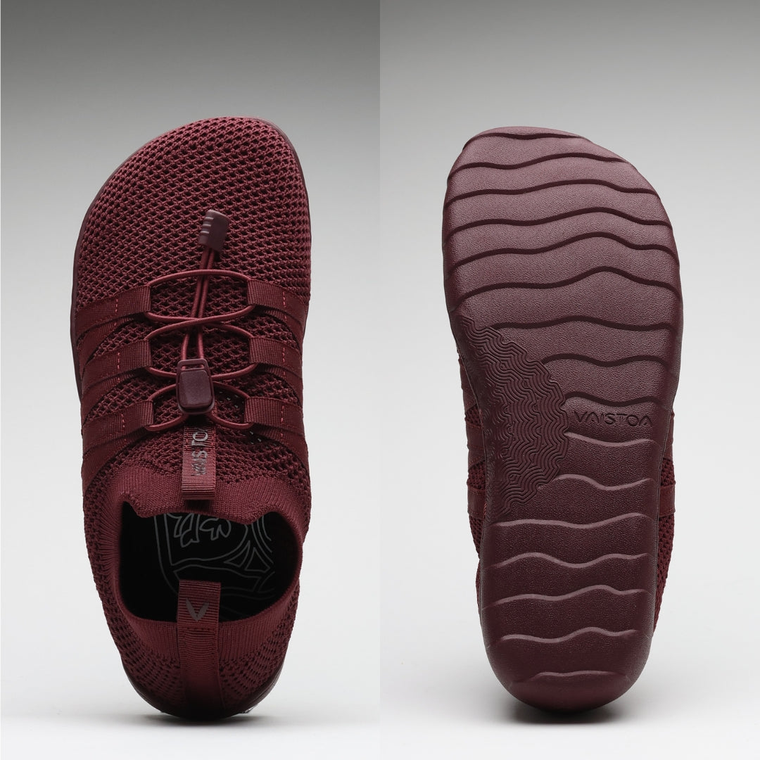 Vaistoa Riemu Adults Burgundi Leveä Jalanmuotoinen Varvastila