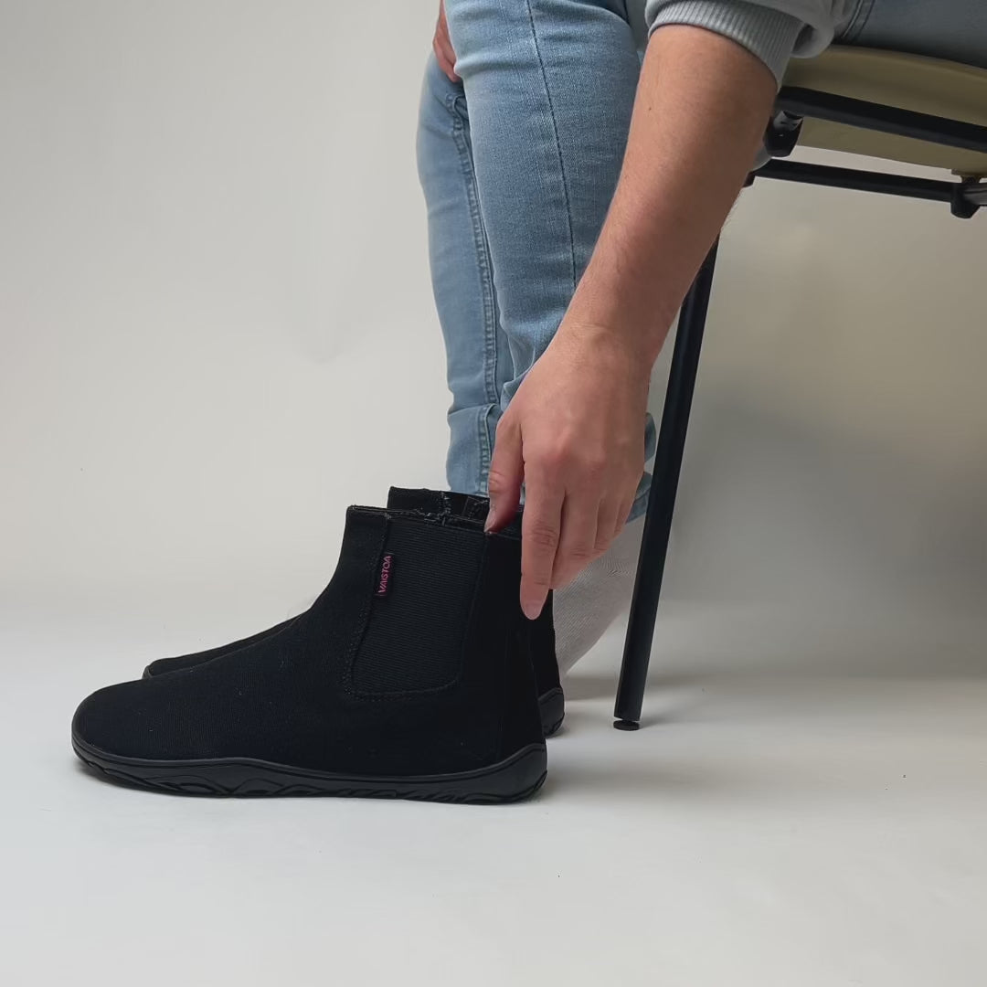 Vaistoa Kajo -paljasjalkanilkkurit