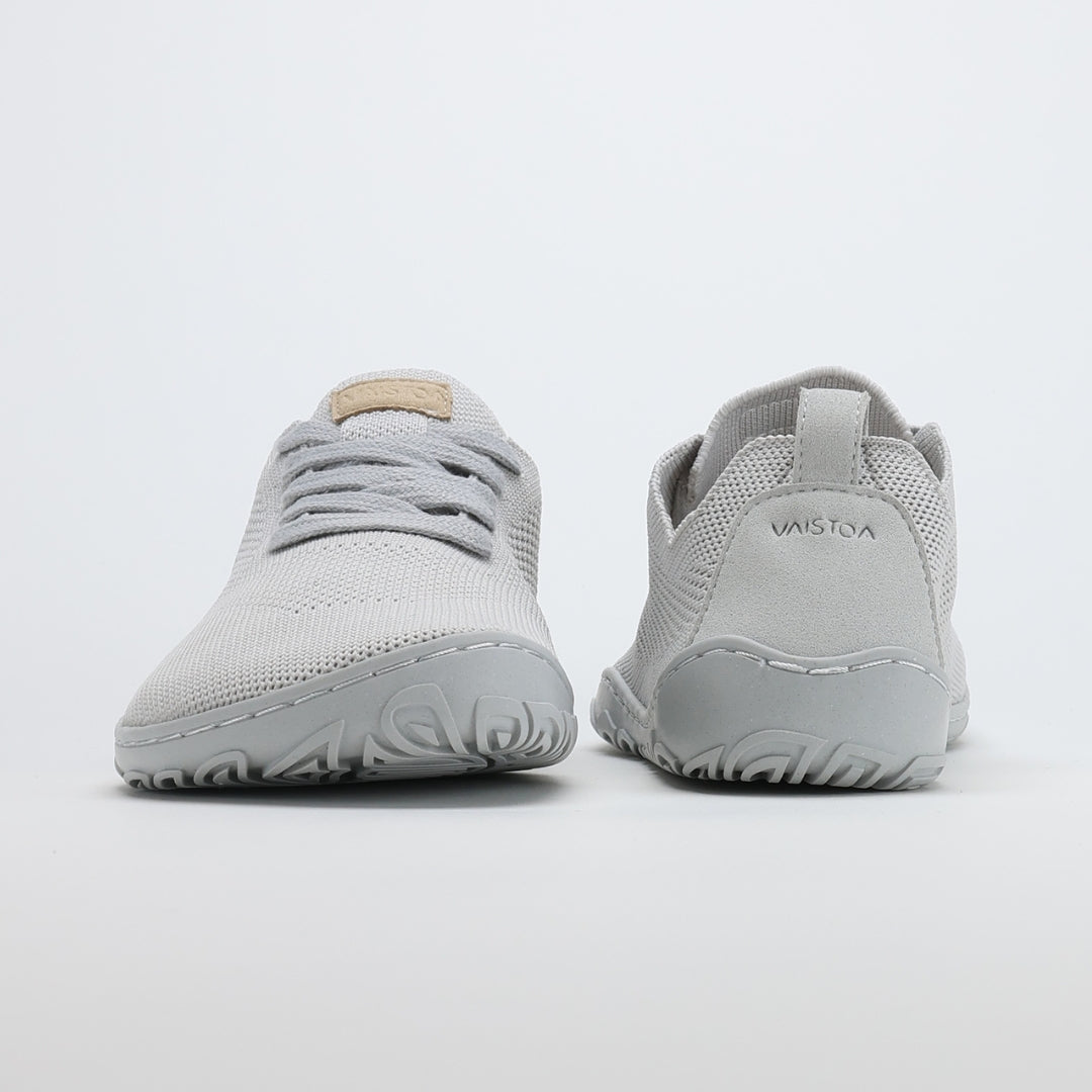 Vaistoa Iloa -paljasjalkatennarit