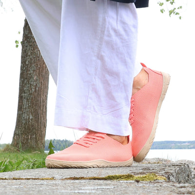 Vaistoa Iloa -paljasjalkatennarit