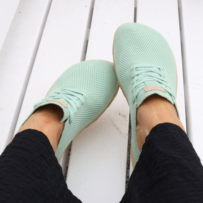 Vaistoa Iloa -paljasjalkatennarit