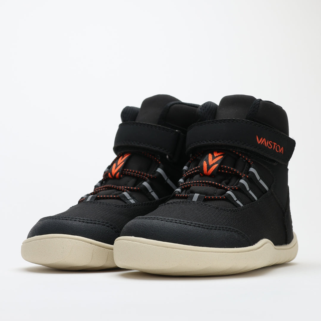 vaistoa kaste vedenpitavat lasten paljasjalkakengat musta kenkapari etuviisto