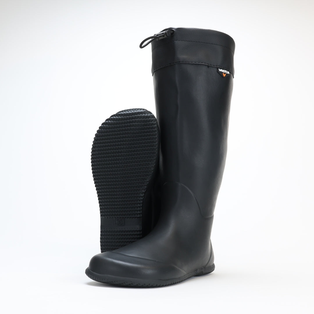 Vaistoa Katve 2 paljasjalkakumisaappaat musta Design from Finland