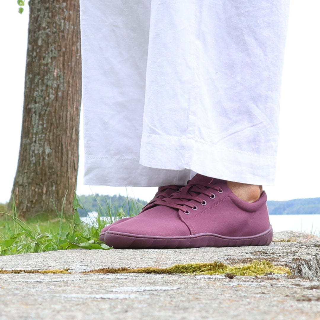 Vaistoa Rento 2 -paljasjalkatennarit