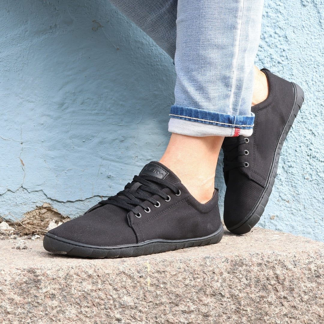 Vaistoa Rento 2 -paljasjalkatennarit