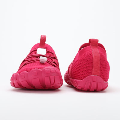 vapauta varpaat paljasjalkakengat raparperi edestä takaa